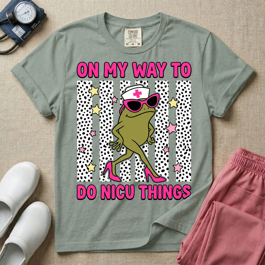 Funny Sassy Frog On My Way To Do NICU Things Nurse T-Shirt-T-Shirt-HugTee