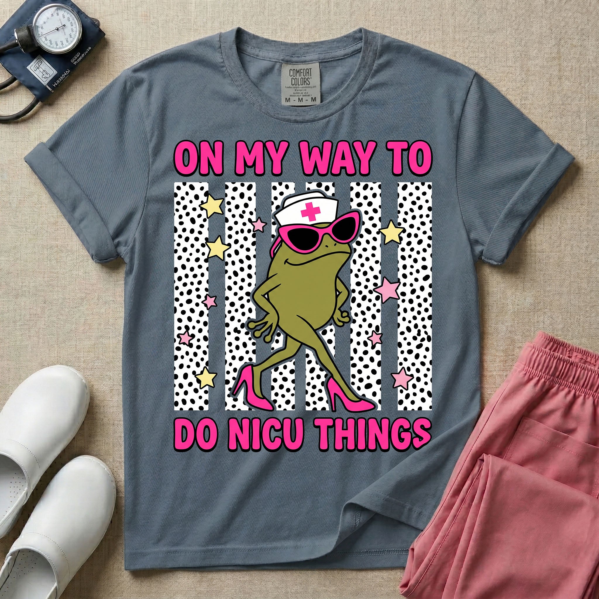 Funny Sassy Frog On My Way To Do NICU Things Nurse T-Shirt-T-Shirt-HugTee
