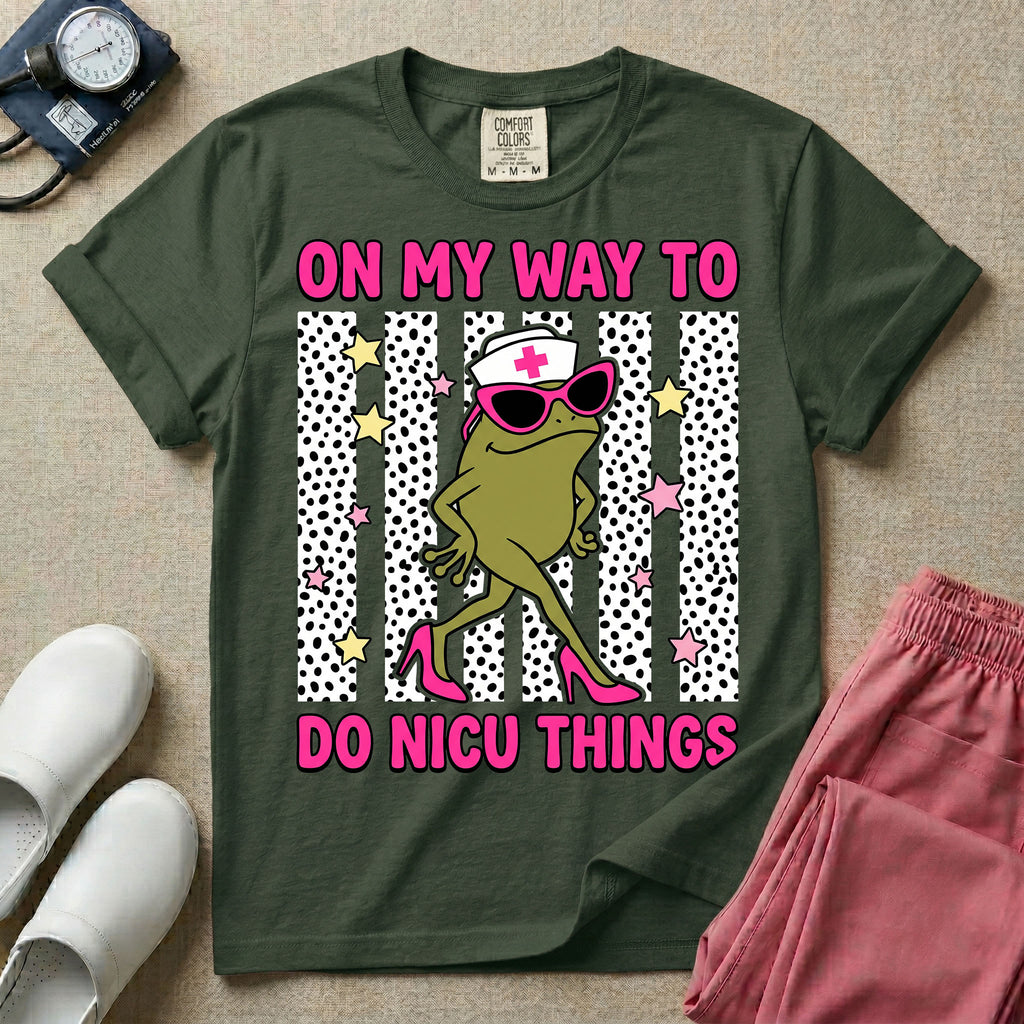 Funny Sassy Frog On My Way To Do NICU Things Nurse T-Shirt-T-Shirt-HugTee