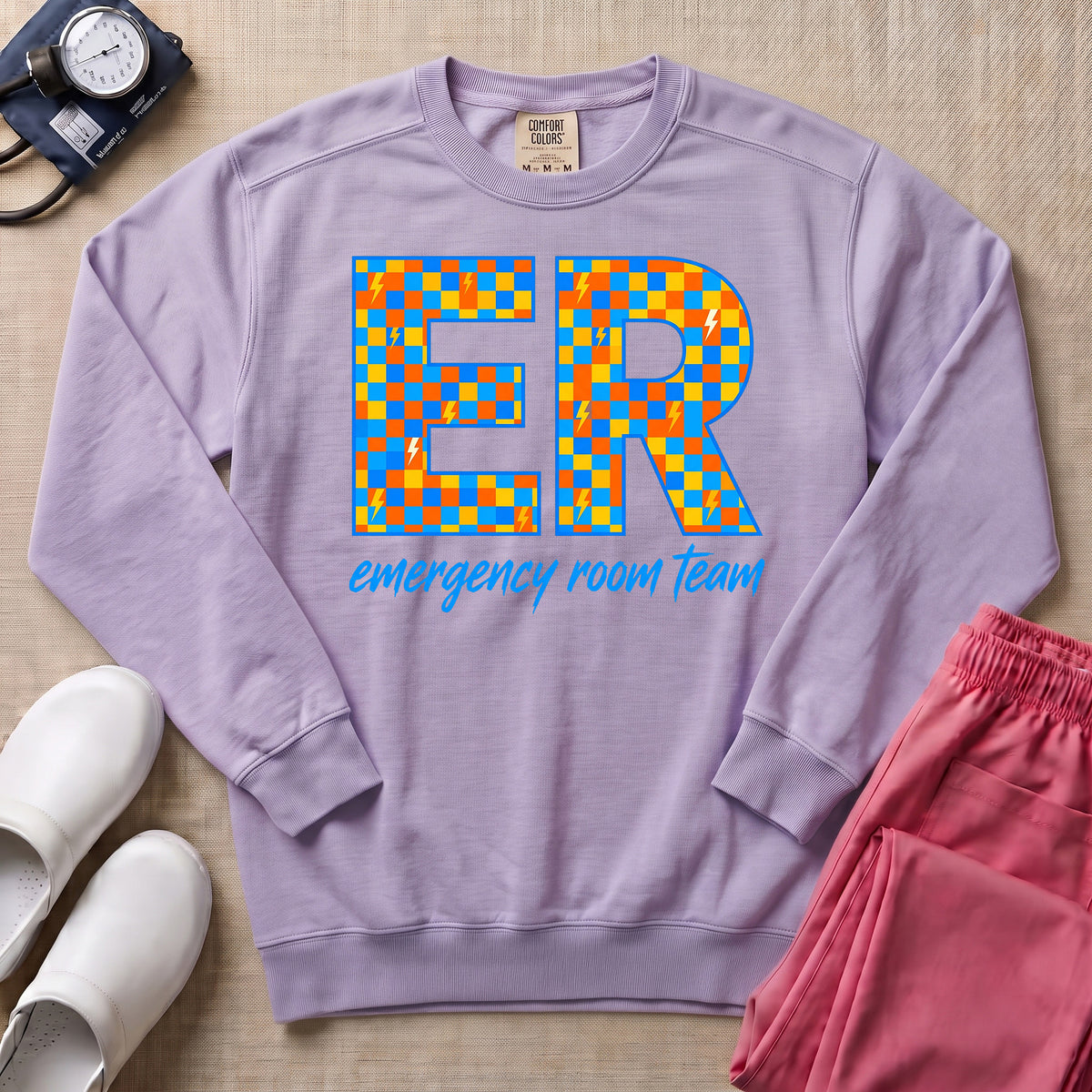Retro Checkerboard ER Nurse Emergency Room Team Sweatshirt - Orchid Comfort Colors Sweatshirt | HugTee