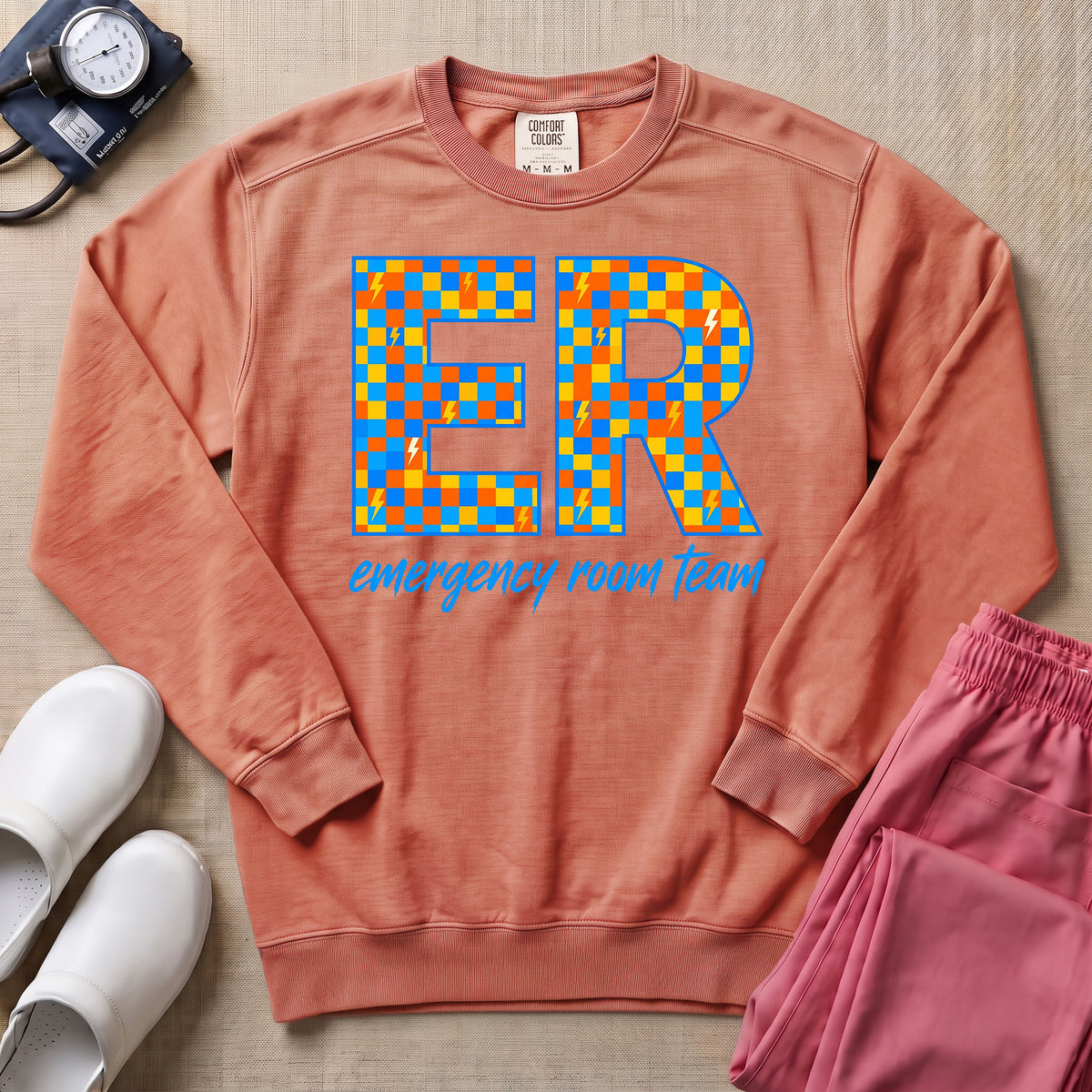 Retro Checkerboard ER Nurse Emergency Room Team Sweatshirt - Terracotta Comfort Colors Sweatshirt | HugTee