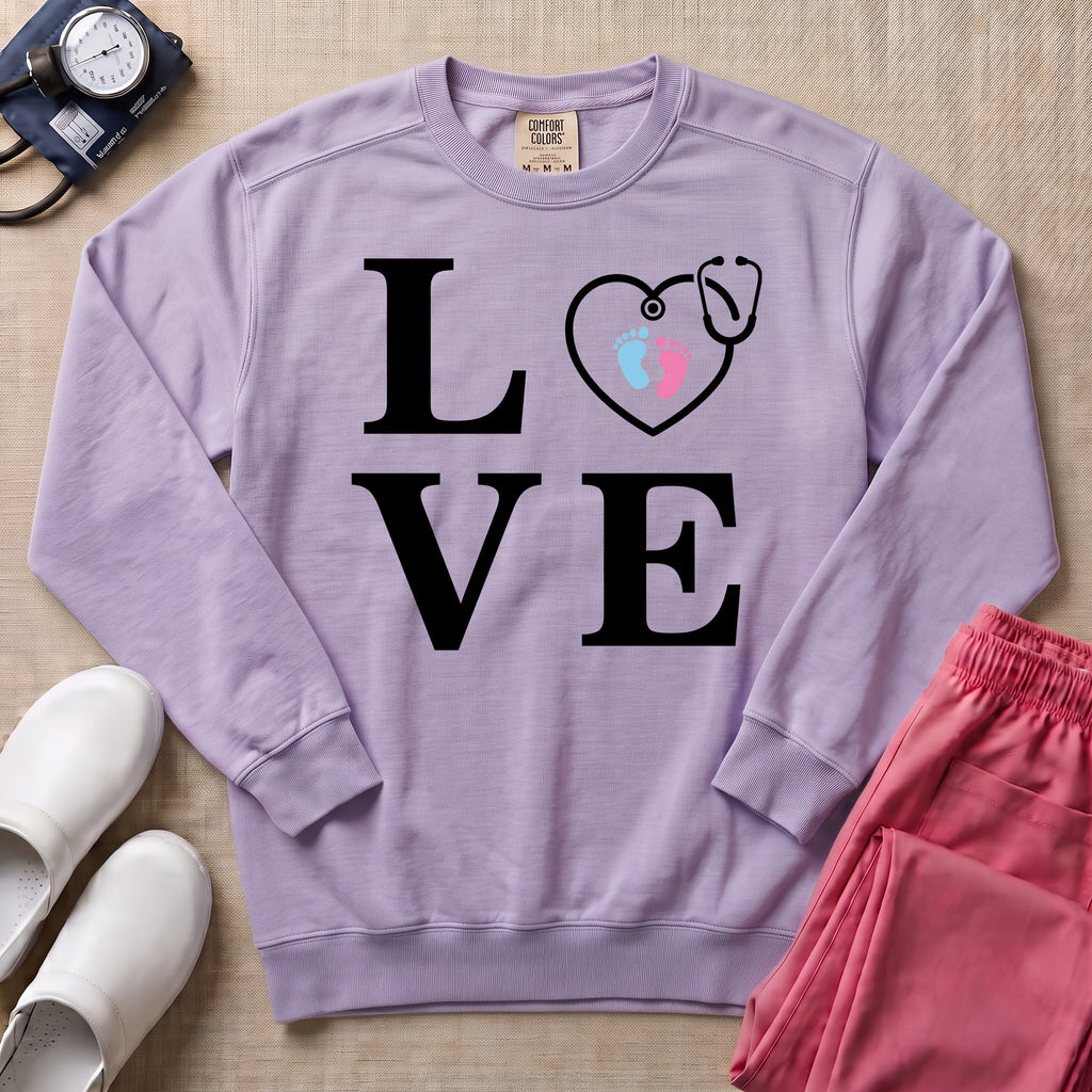 LOVE Stethoscope Baby Footprints L&D Nurse Sweatshirt - Orchid Comfort Colors Sweatshirt | HugTee