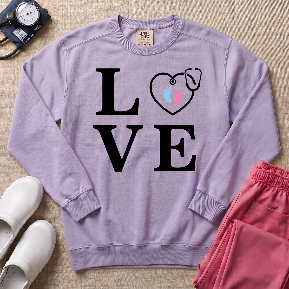 LOVE Stethoscope Baby Footprints L&D Nurse Sweatshirt - Orchid Comfort Colors Sweatshirt | HugTee